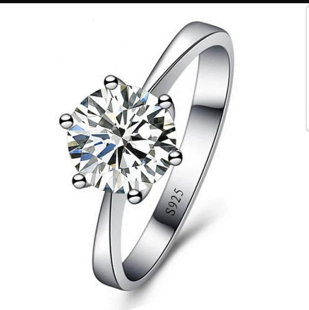 Sterling silver CZ ring size 7